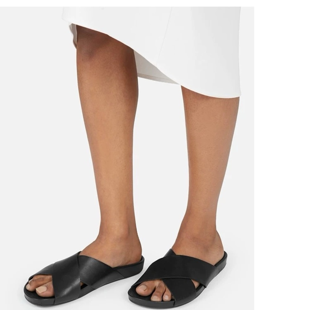 Black Leather Slide Sandals | Size 7 | Minimalist Everyday Style